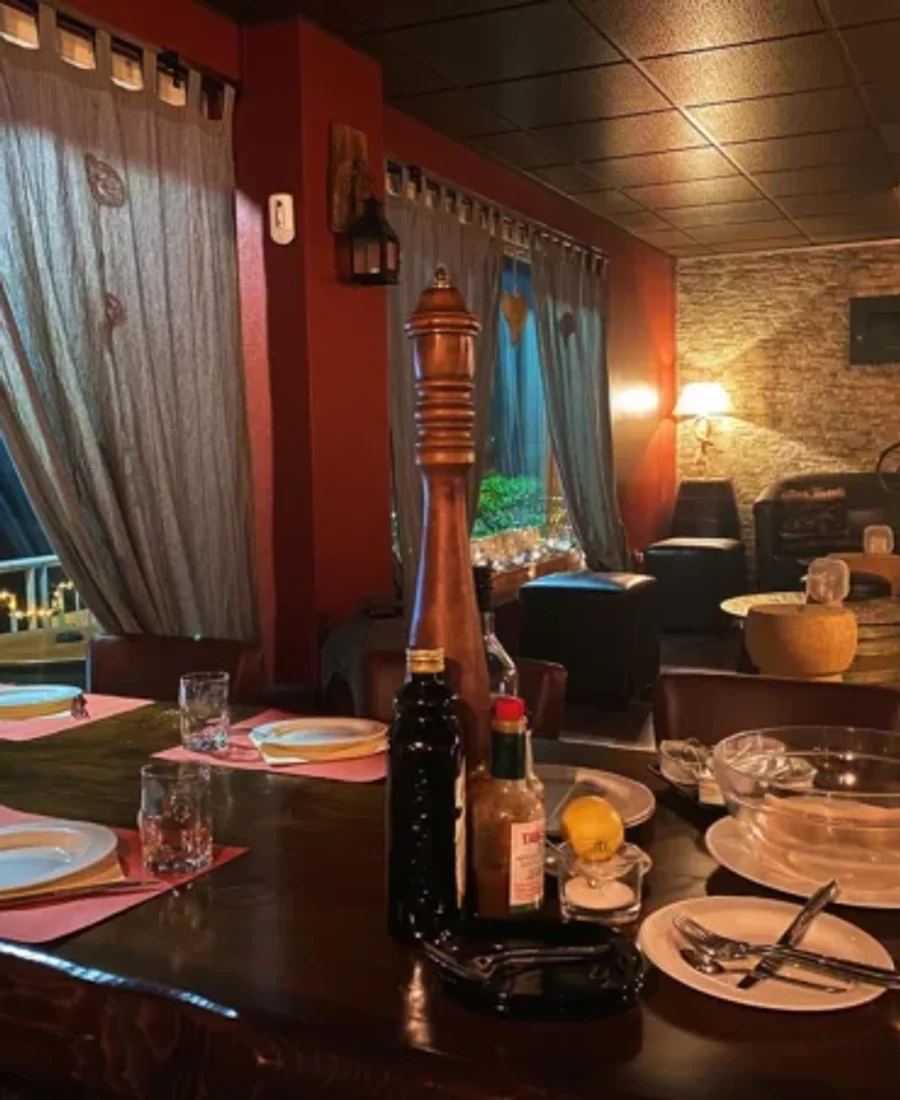 L'Osteria wine bar